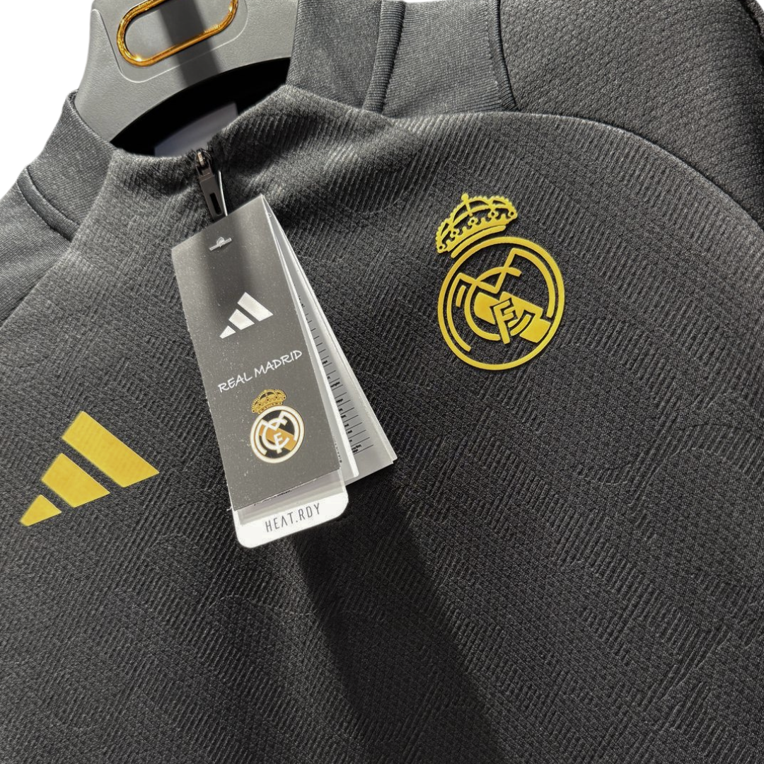 ensemble-dentrainement-real-madrid-2024-25-adidas-noir-or-maroc-khouribga-bodyshark