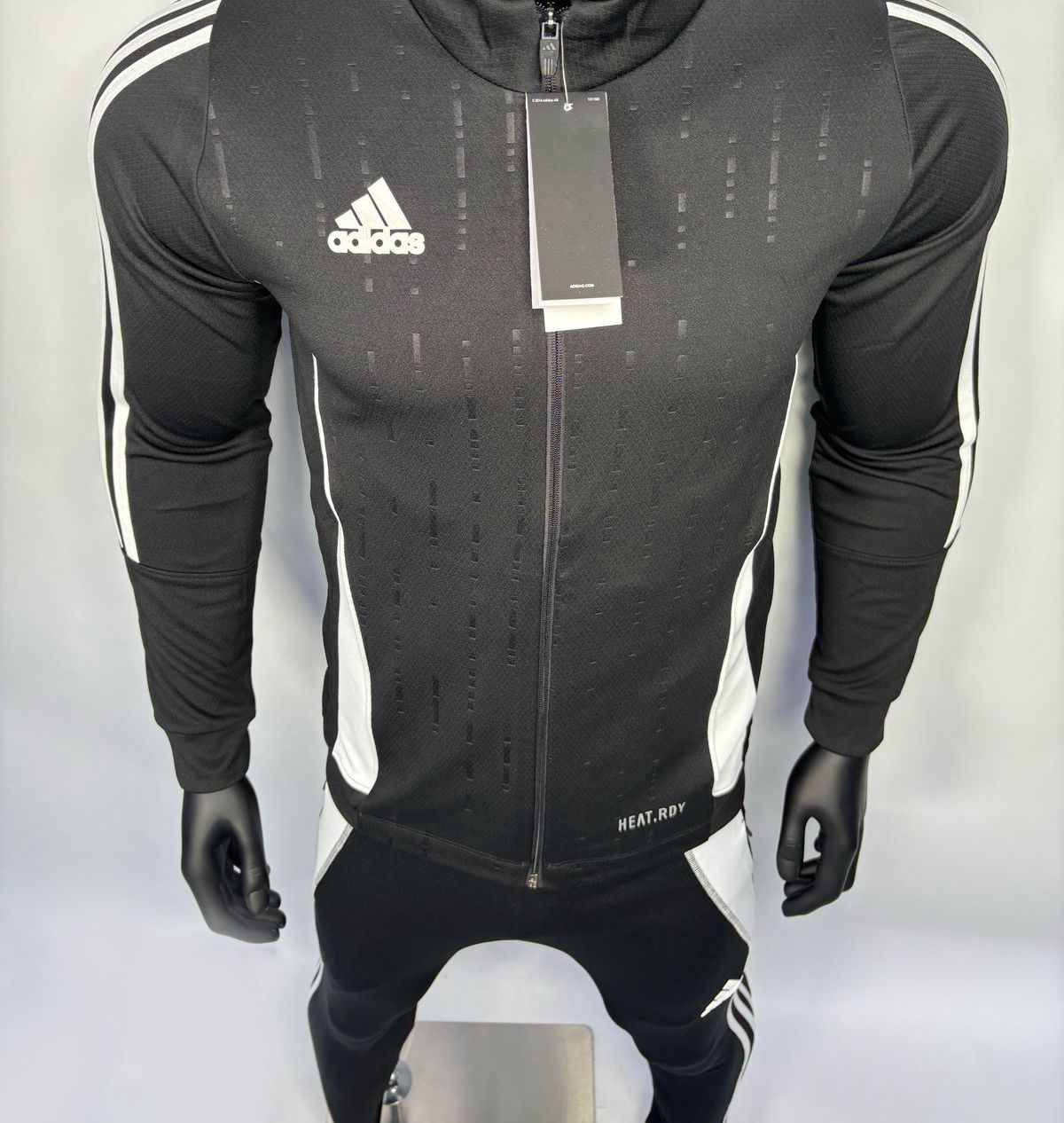survetement-haut-football-tiro-24-noir-adidas-maroc-khouribga-bodyshark survetement-haut-football-tiro-24-noir-adidas-maroc-khouribga-bodyshark