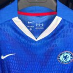 maillot-domicile-chelsea-2025-2026-nike-maroc-khouribga-bodyshark