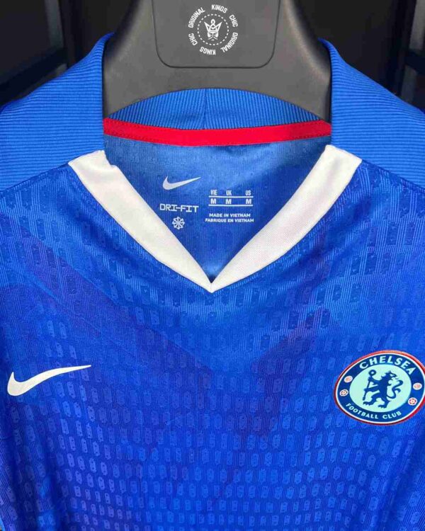 maillot-domicile-chelsea-2025-2026-nike-maroc-khouribga-bodyshark