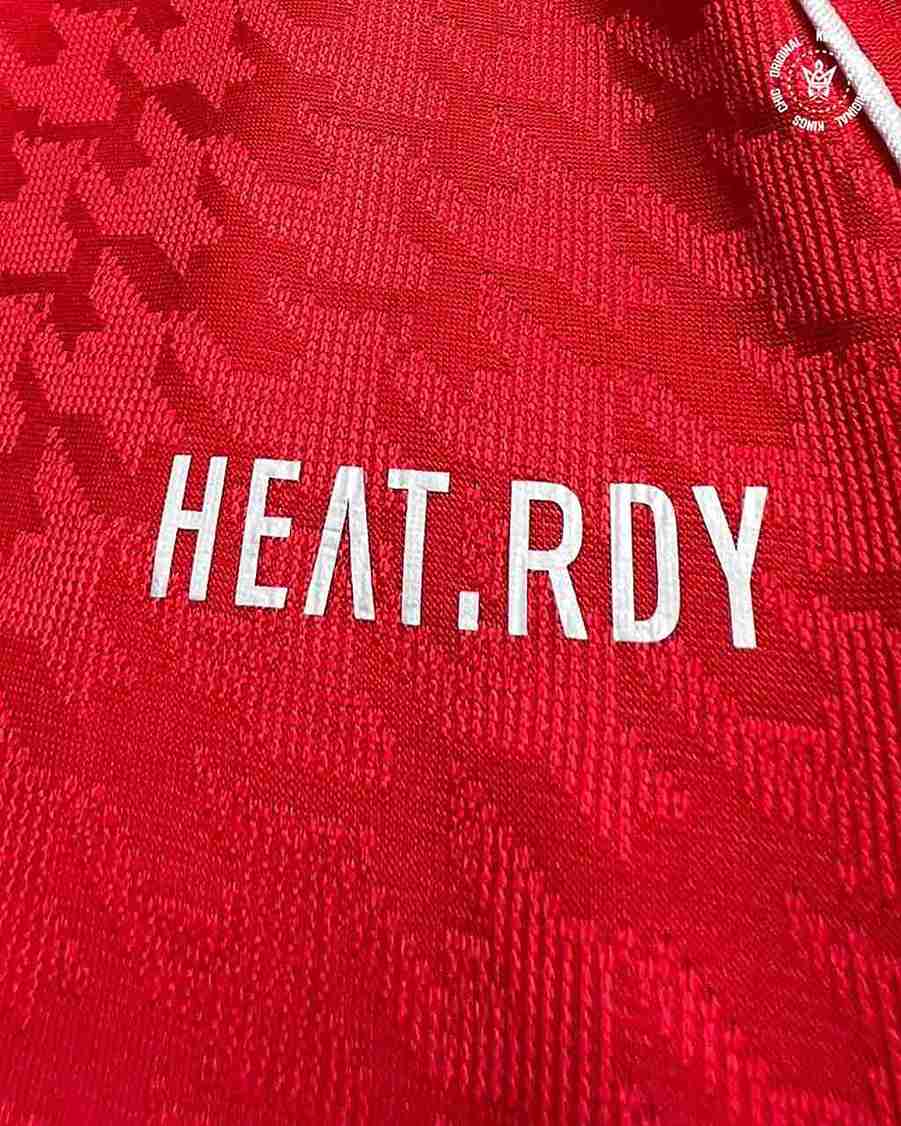 Maillot Arsenal Domicile 2025/26 - Adidas-maroc-khouribga-bodyshark