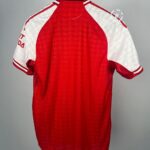 Maillot Arsenal Domicile 2025/26 - Adidas-maroc-khouribga-bodyshark